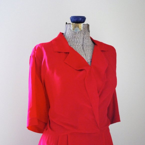 100% Silk Cherry Red Collared Dress - Picture 1 of 12